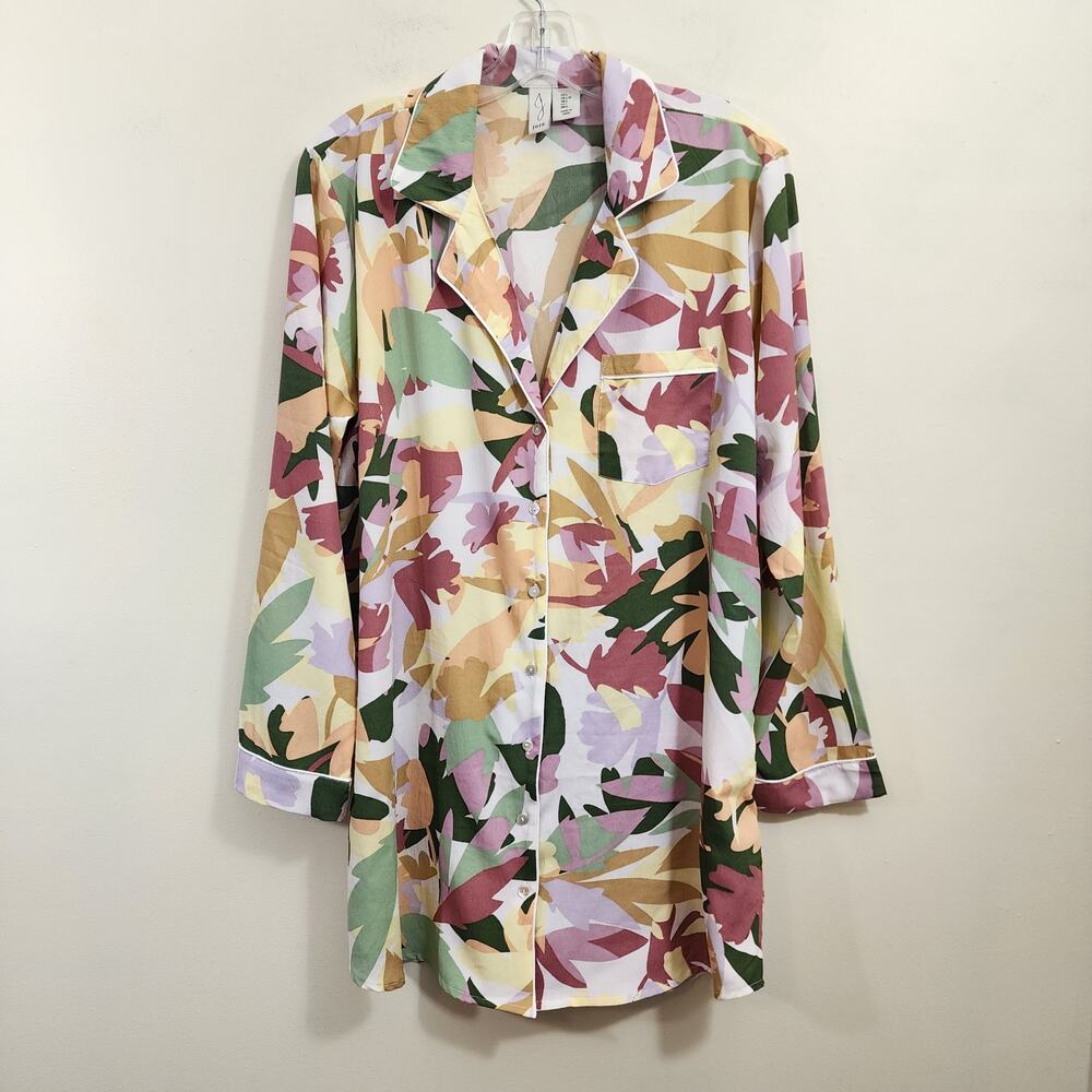 Joie abstract floral print button front pajama shirt woman's size Large‎